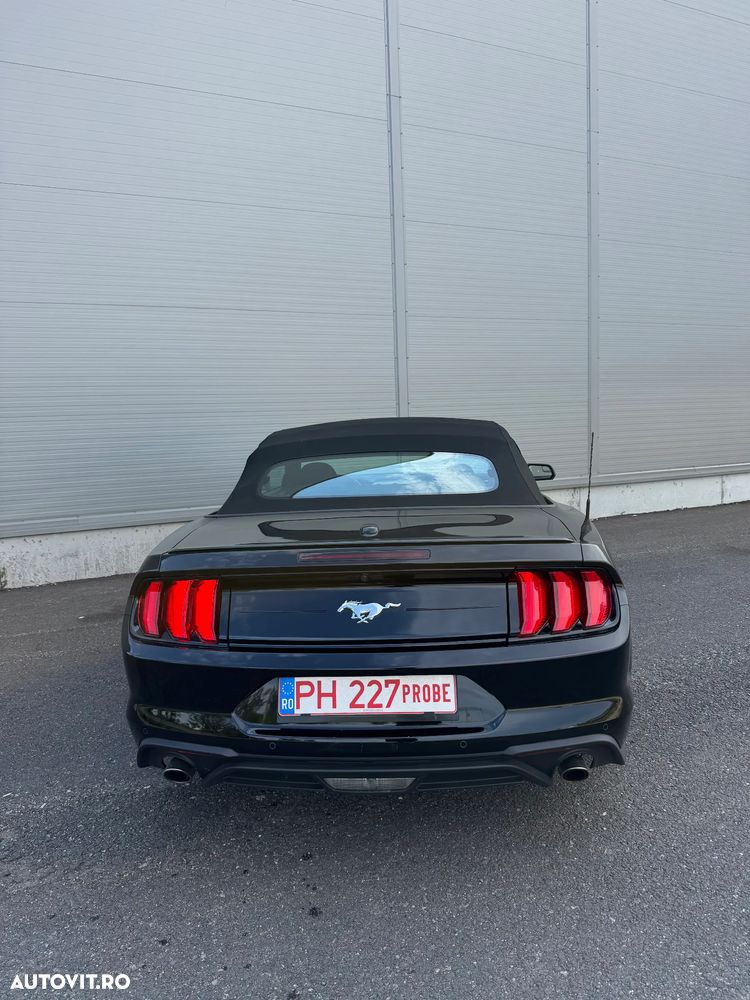 Ford Mustang 2.3 EcoBoost Aut. - 9