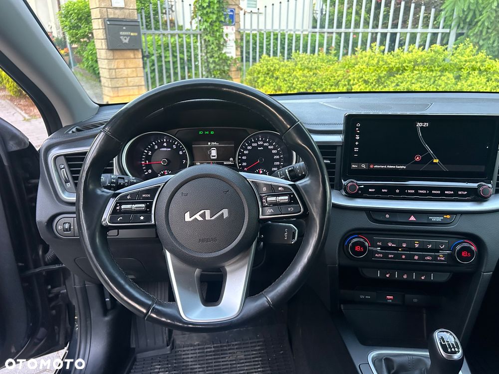Kia Ceed 1.0 T-GDI ISG Platinum Edition - 13