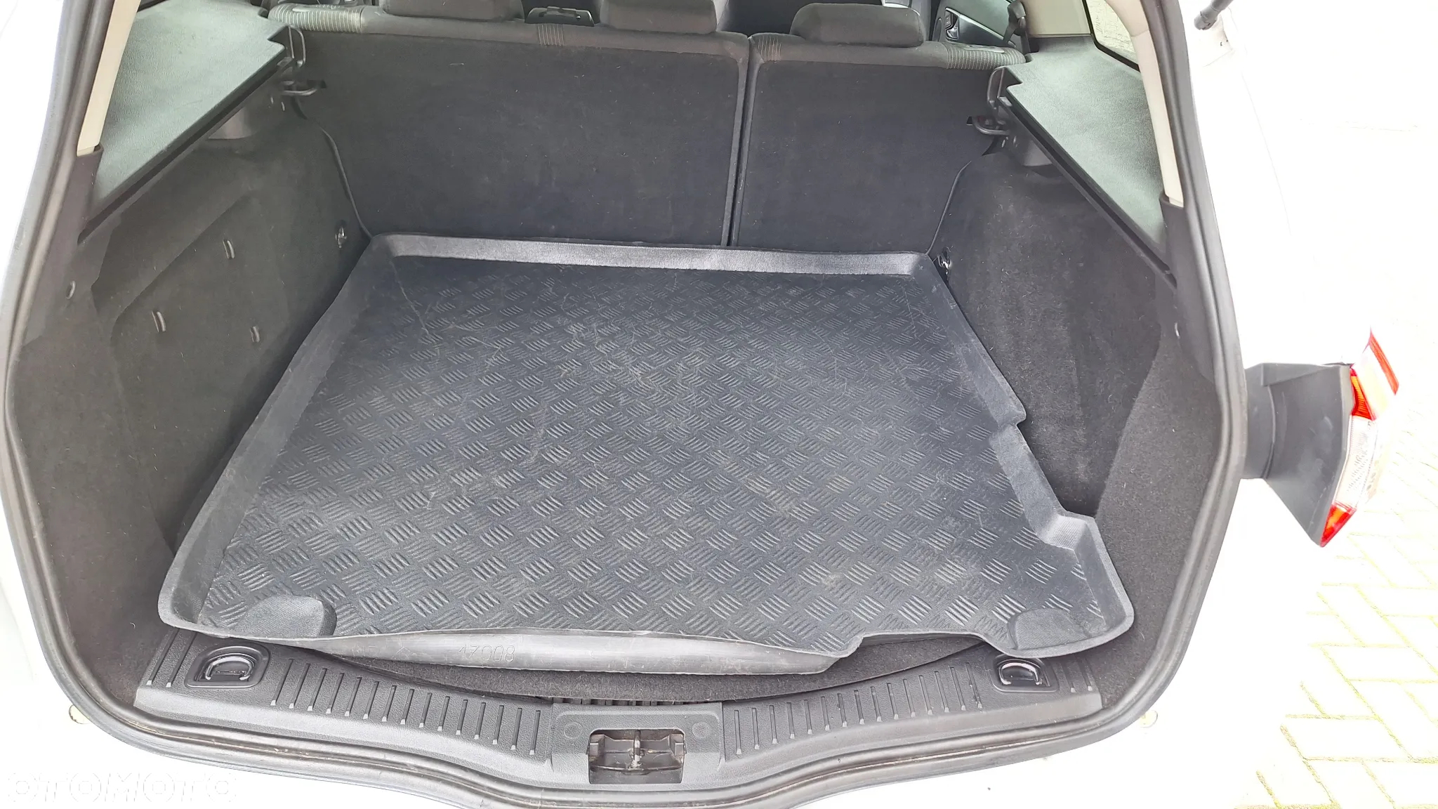 Ford Mondeo 1.6 Eco Boost Titanium - 12