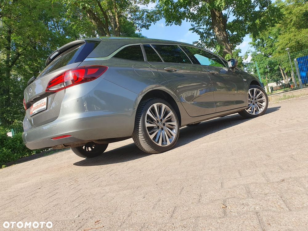 Opel Astra 1.4 Turbo Innovation - 32