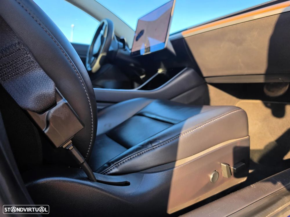 Tesla Model 3 Standard Range Plus RWD - 23