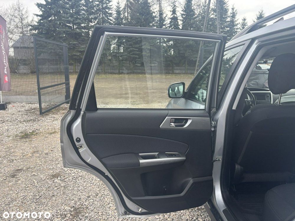 Subaru Forester - 30