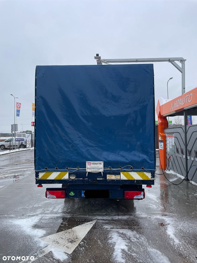 Mercedes-Benz Sprinter - 19