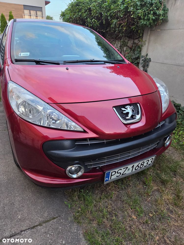 Peugeot 207 1.6 HDi 16V Trendy - 1