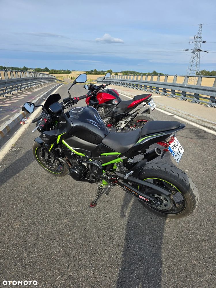 Kawasaki Z 900 - 7