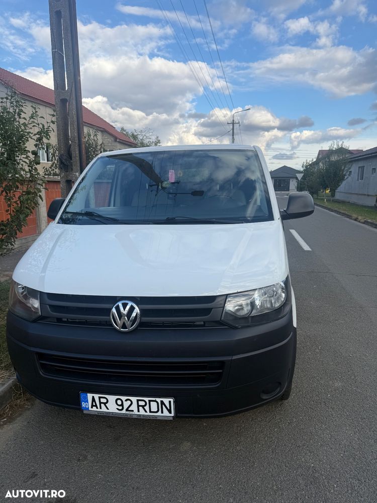 Volkswagen Transporter - 2
