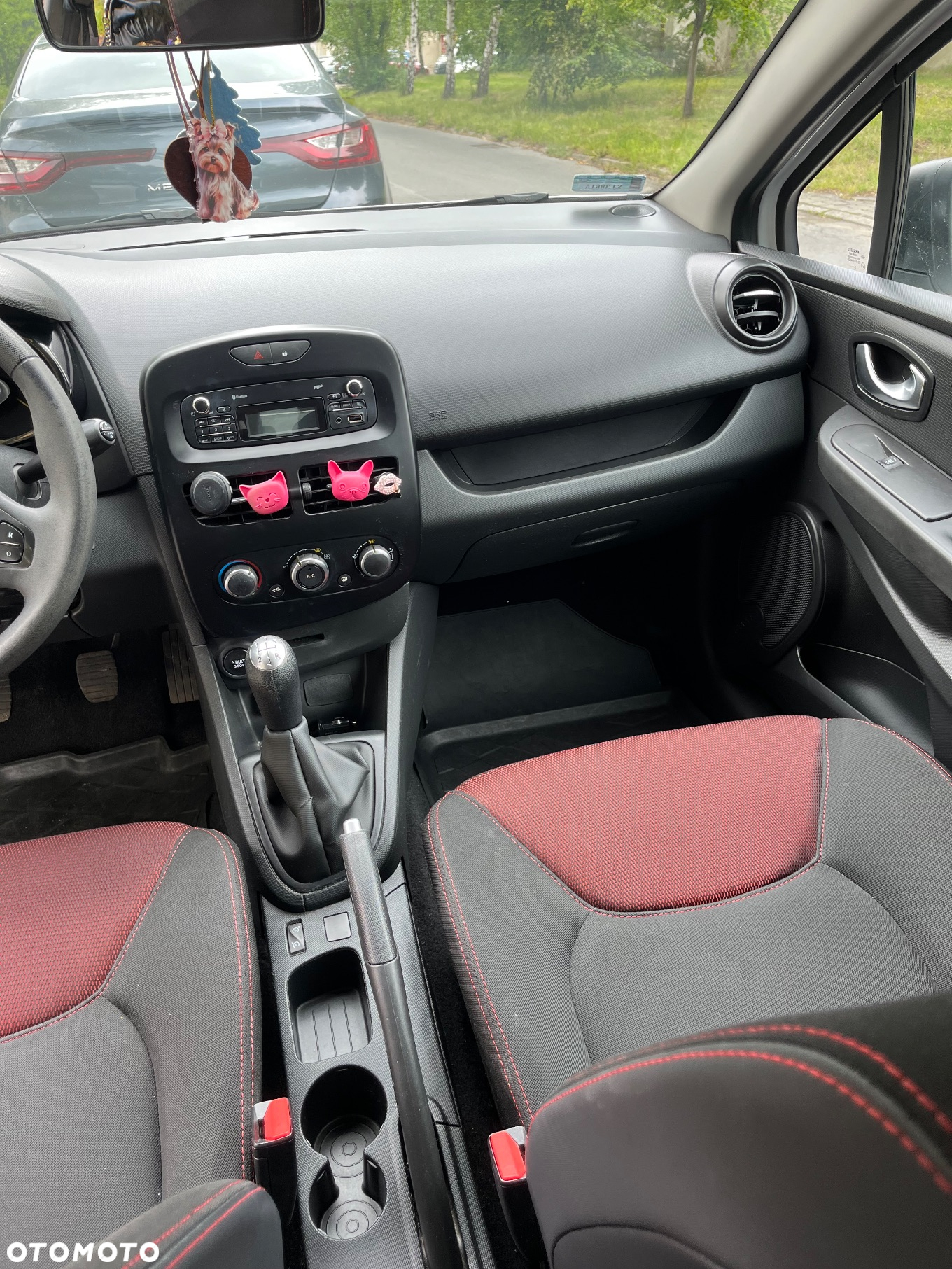 Renault Clio 1.2 16V Expression - 9