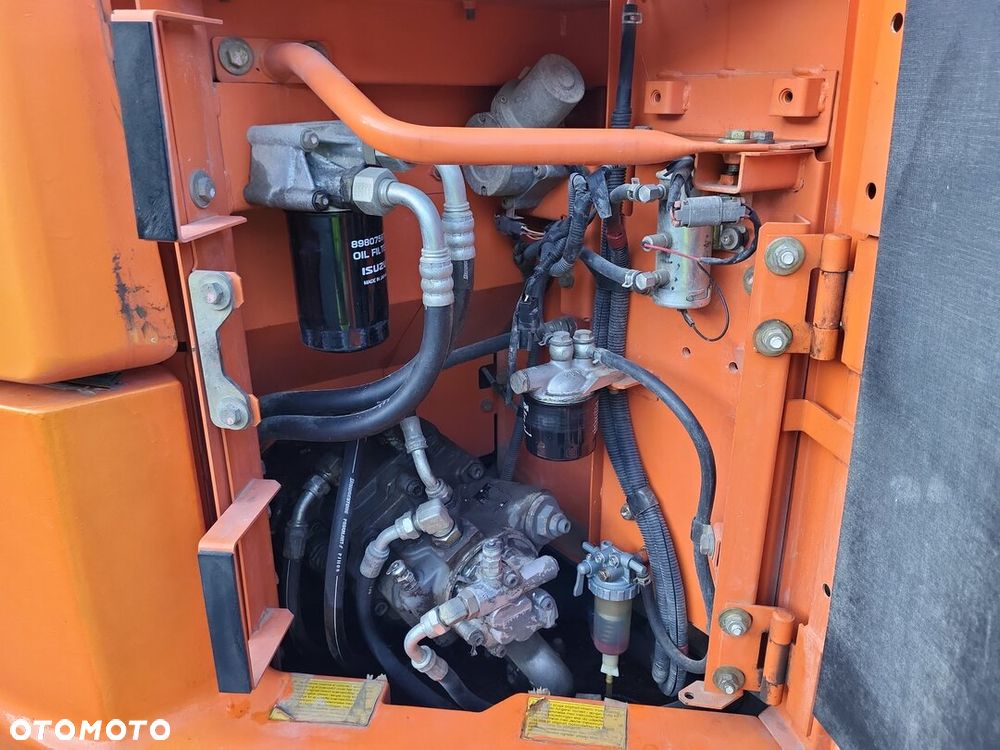 Hitachi ZX85 USB LC-3 - 20