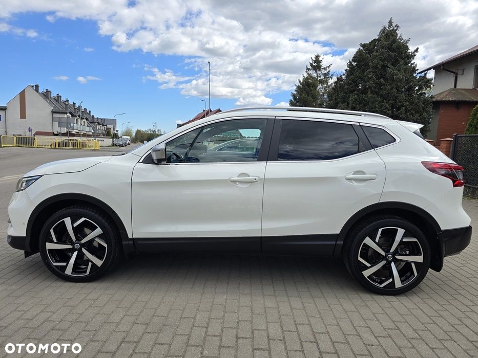 Nissan Qashqai 1.3 DIG-T Tekna DCT - 2