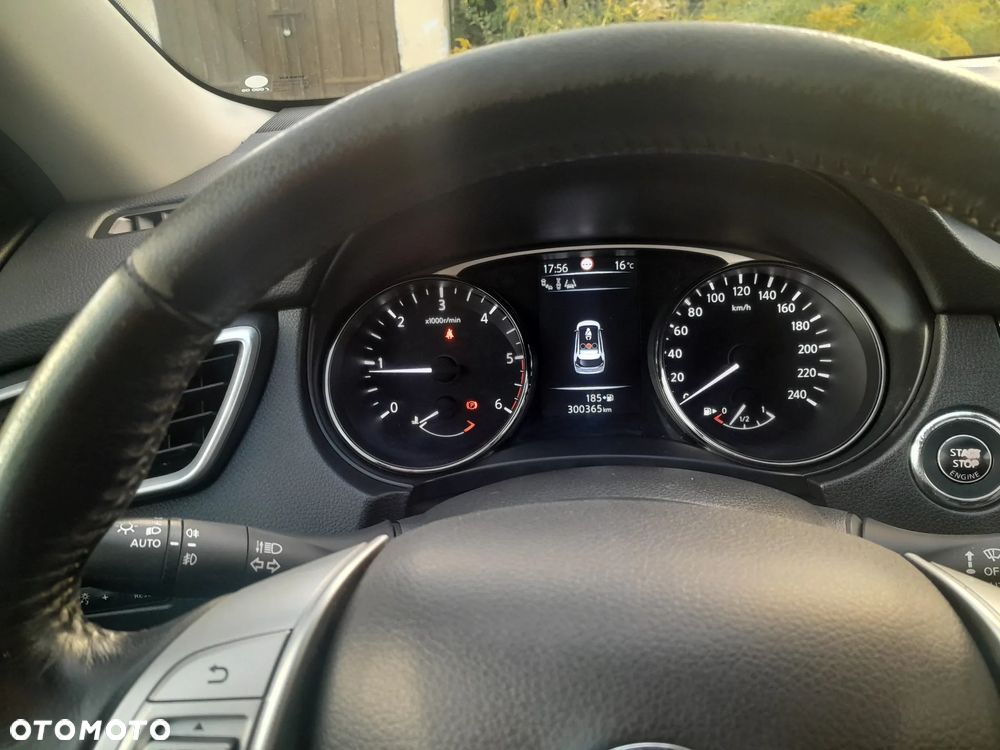 Nissan X-Trail 1.6 DCi Tekna 4WD - 9