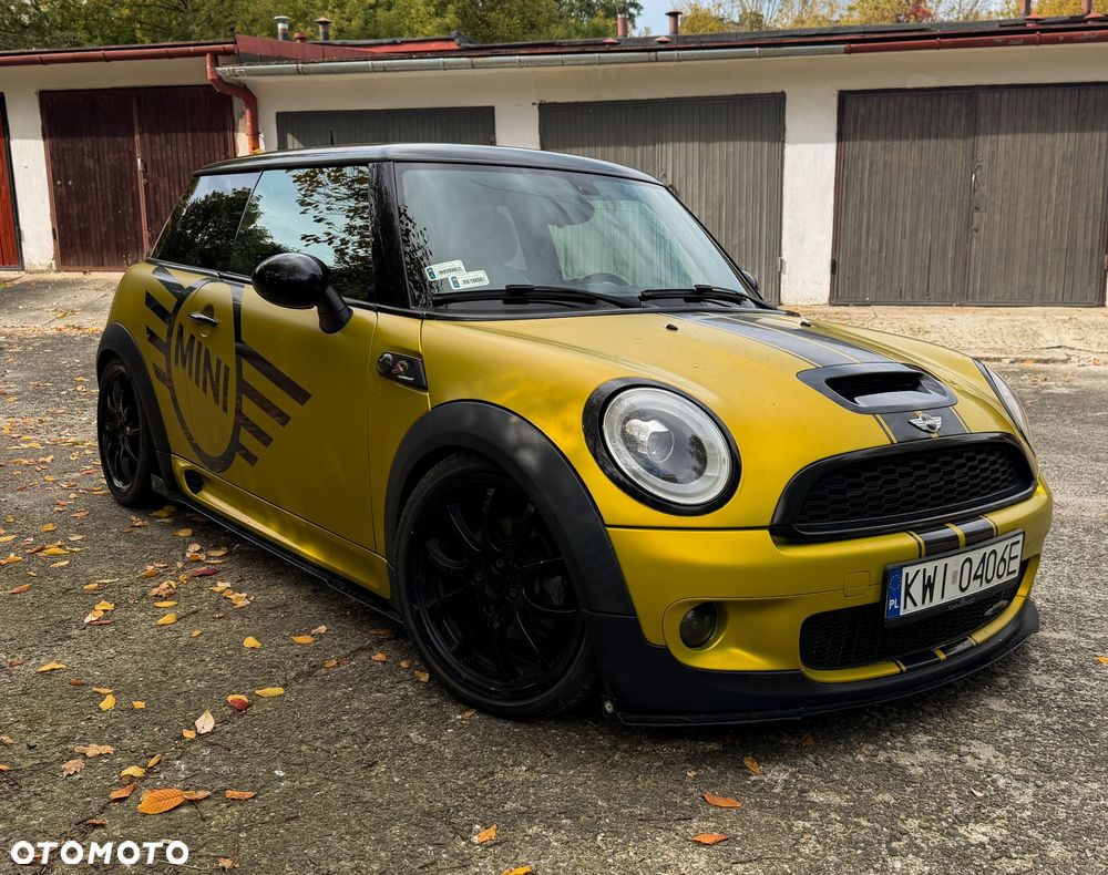MINI Cooper Standard - 4