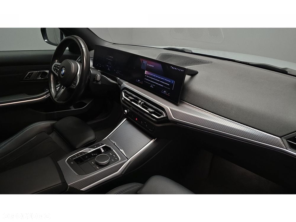 BMW Seria 3 320d xDrive mHEV M Sport - 27