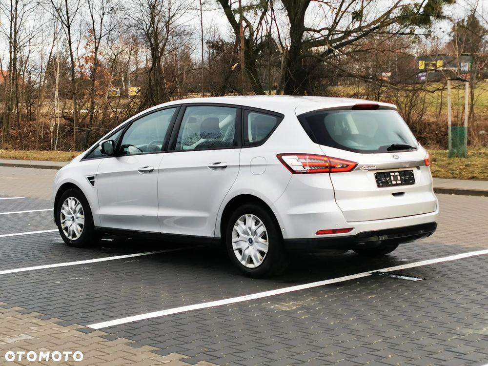 Ford S-Max 2.0 TDCi Titanium PowerShift - 4