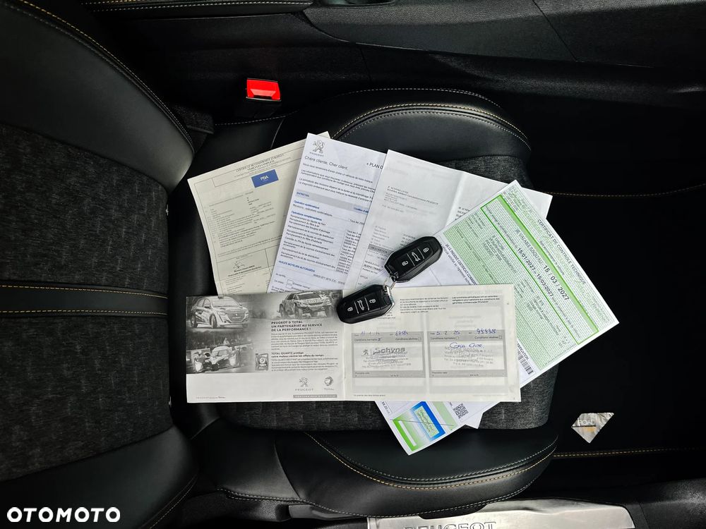 Peugeot 3008 1.2 PureTech Road Trip S&S - 39