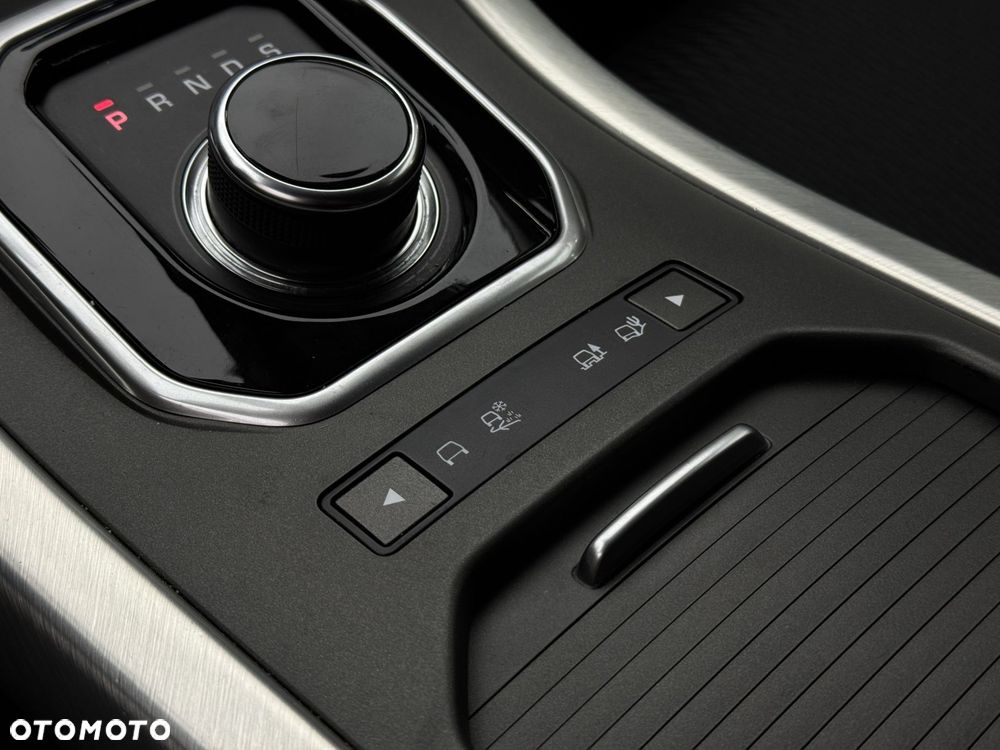 Land Rover Range Rover Evoque - 29