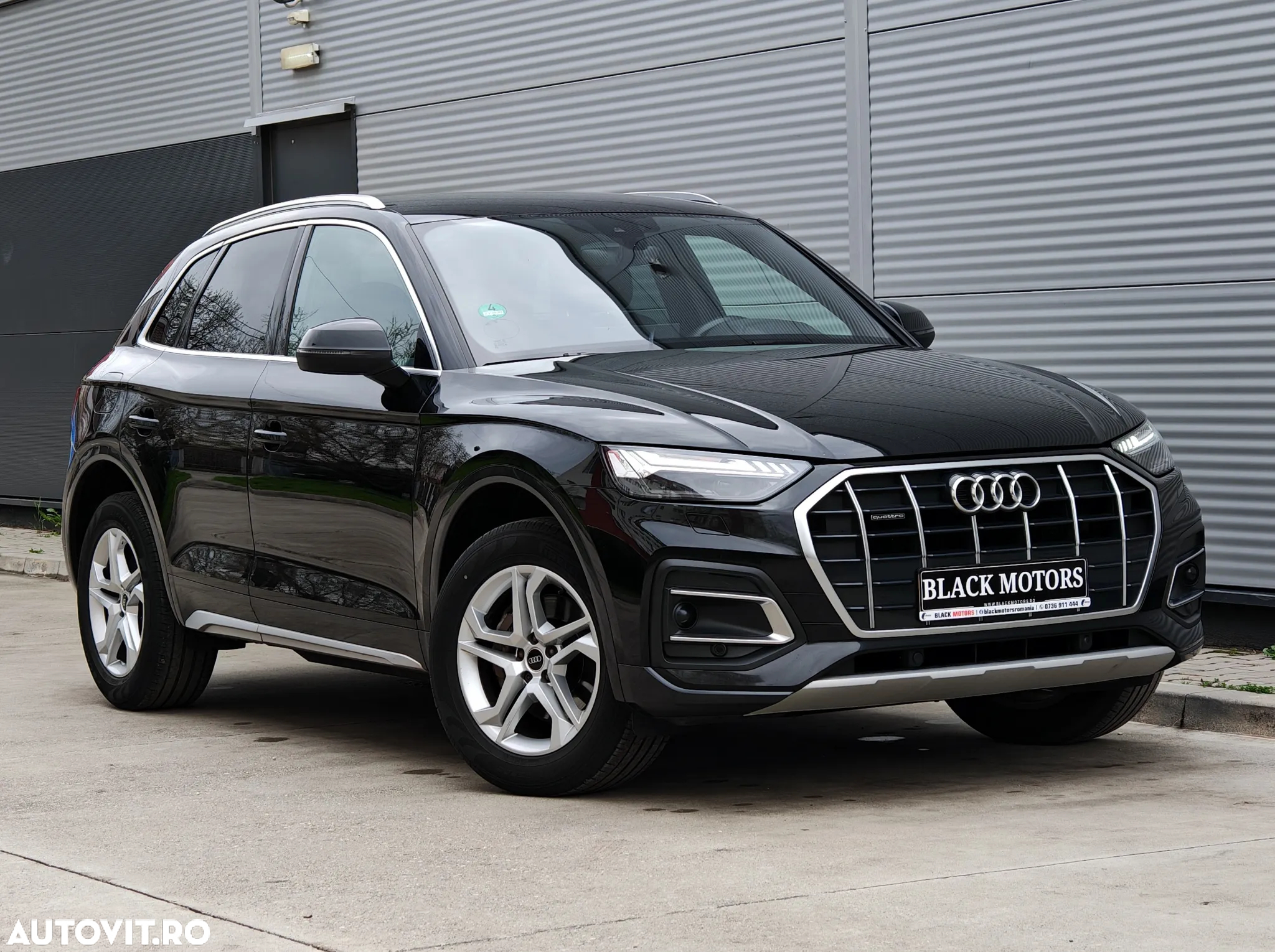 Audi Q5 40 TDI quattro S tronic S line business - 4