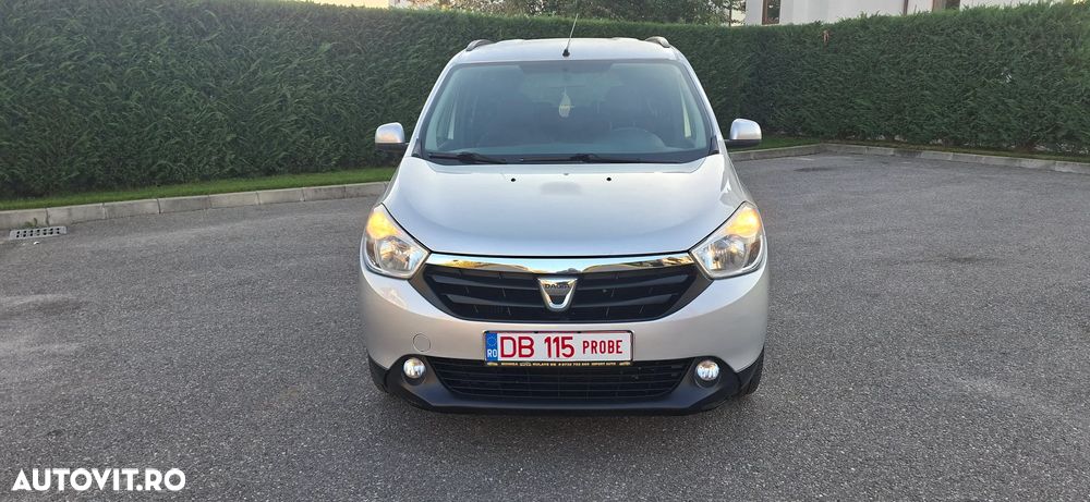 Dacia Lodgy TCe 115 Celebration - 15