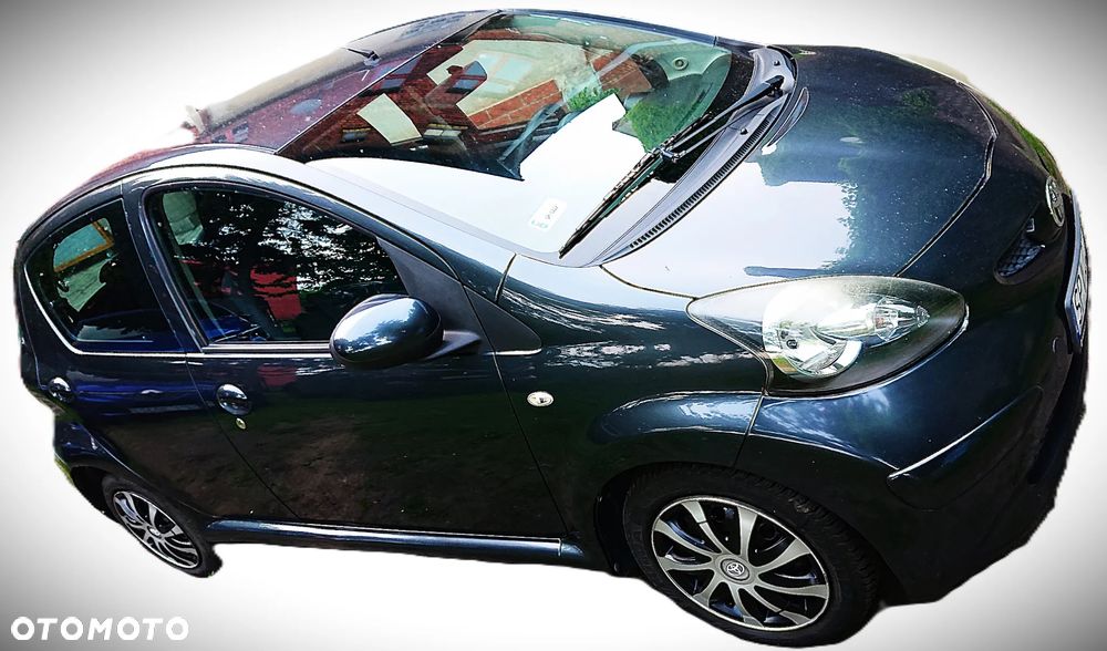 Toyota Aygo City - 1