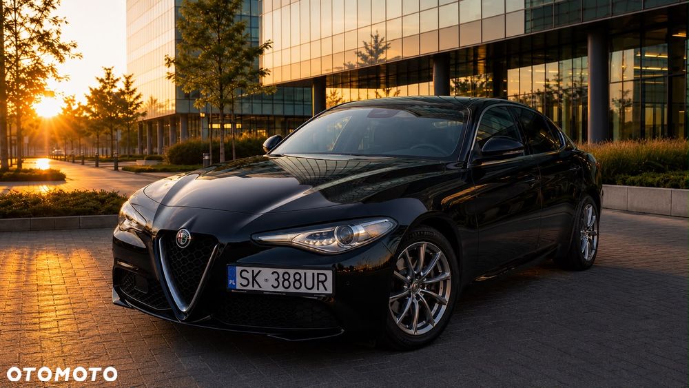 Alfa Romeo Giulia 2.0 Turbo Business - 1