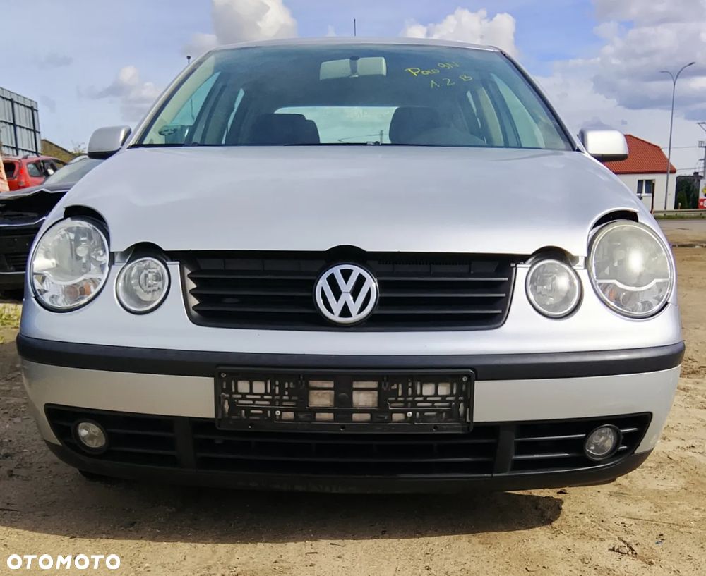 VW POLO 9N 5D dawca części - 2