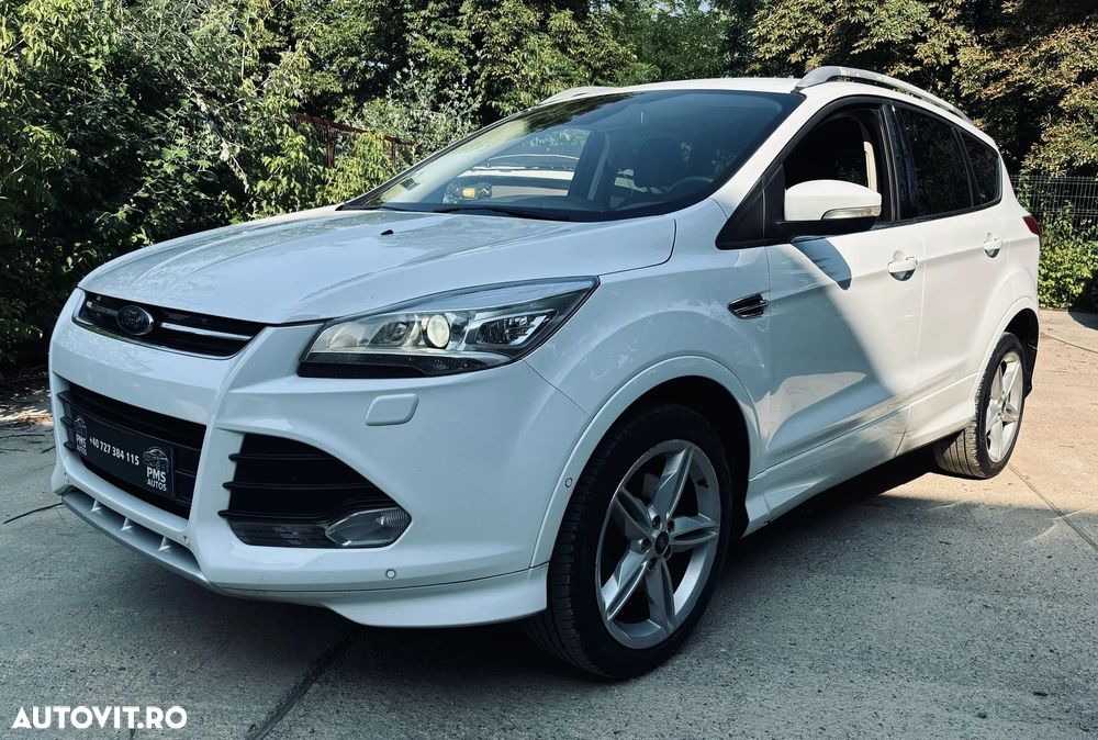 Ford Kuga 2.0 TDCi 2x4 ST-Line - 1