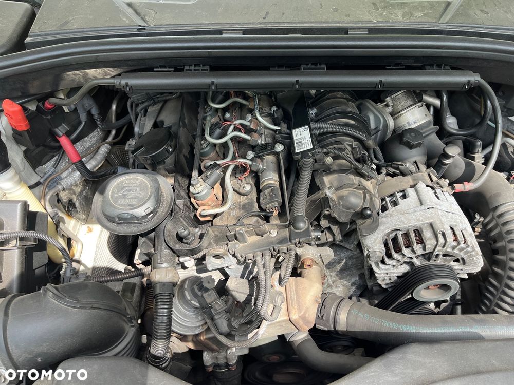 BMW Seria 1 118d DPF Edition Sport - 12