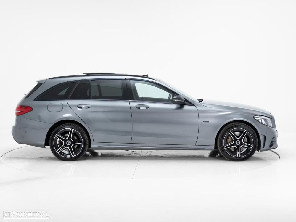 Mercedes-Benz C 300 - 2