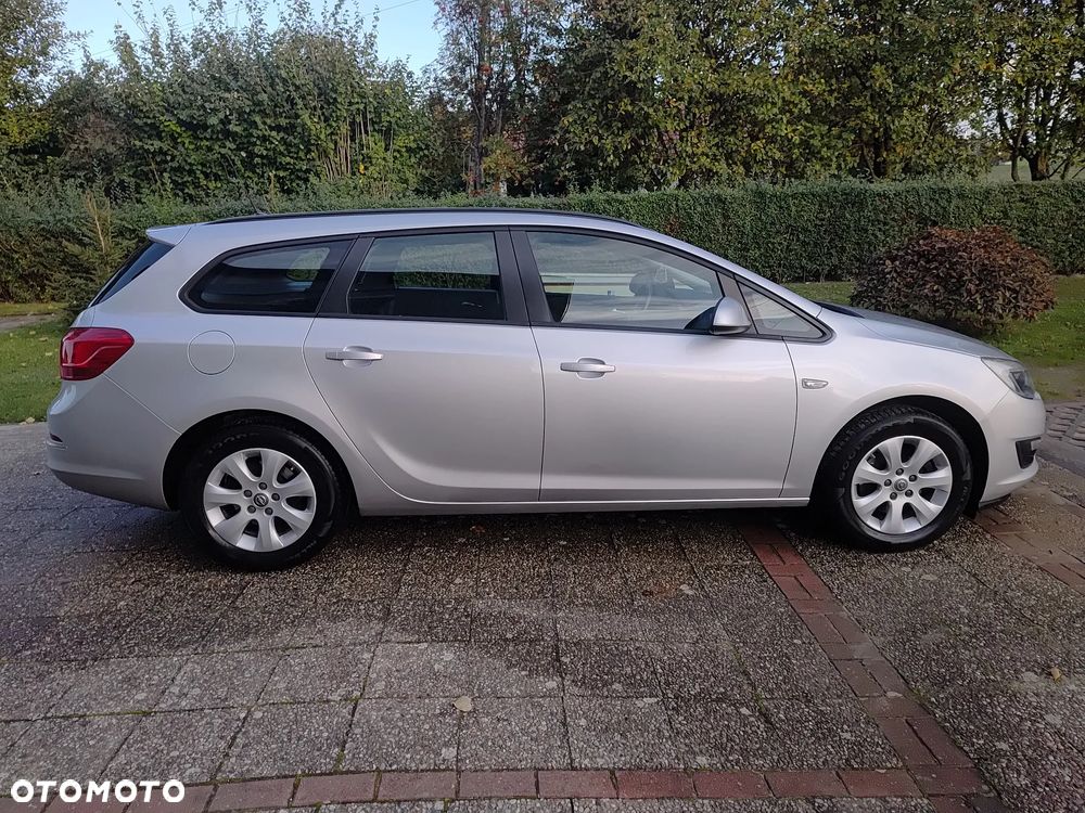 Opel Astra 2015 photo 4