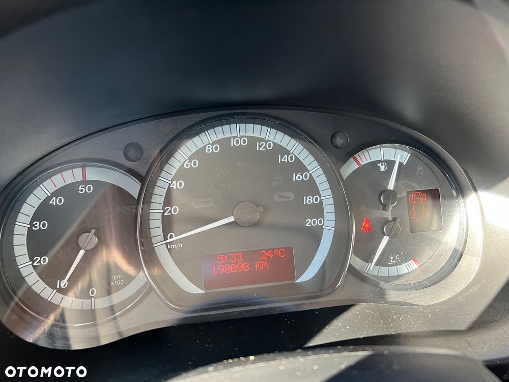 Mercedes-Benz Citan Mixto 415.605 - 28