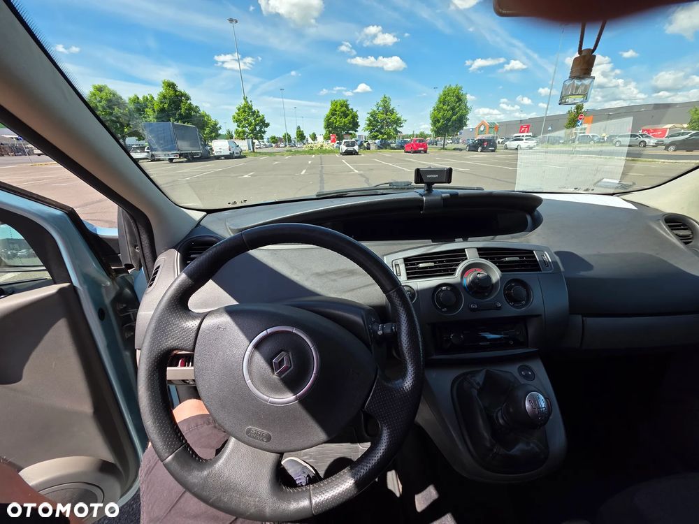 Renault Scenic 1.5 dCi Alize - 10