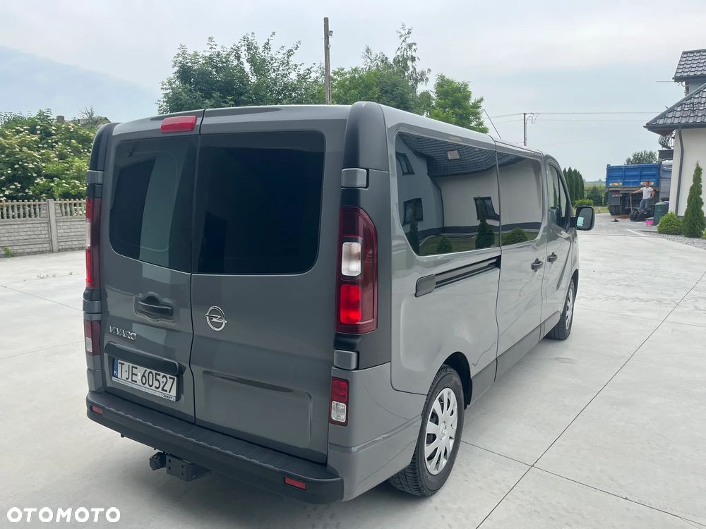 Opel Vivaro - 2