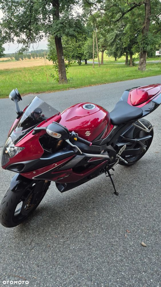 Suzuki GSX-R - 2