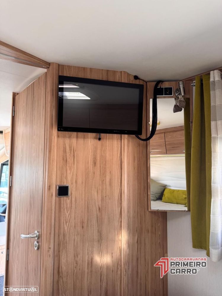 Bavaria Style I740 c.central e basculante - 32