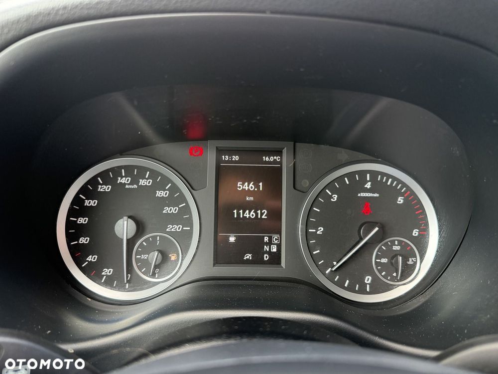 Mercedes-Benz Vito - 13