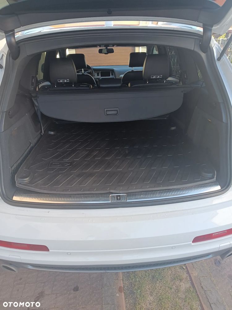 Audi Q7 - 13