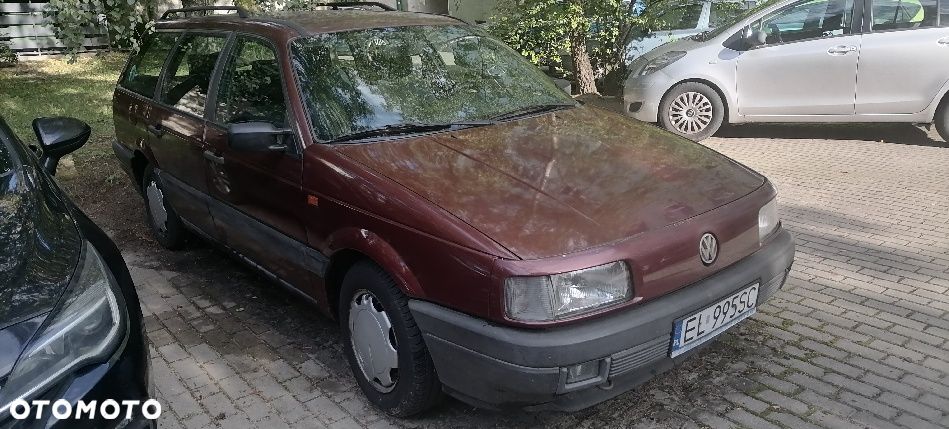 Volkswagen Passat 2.0 16V GL - 1