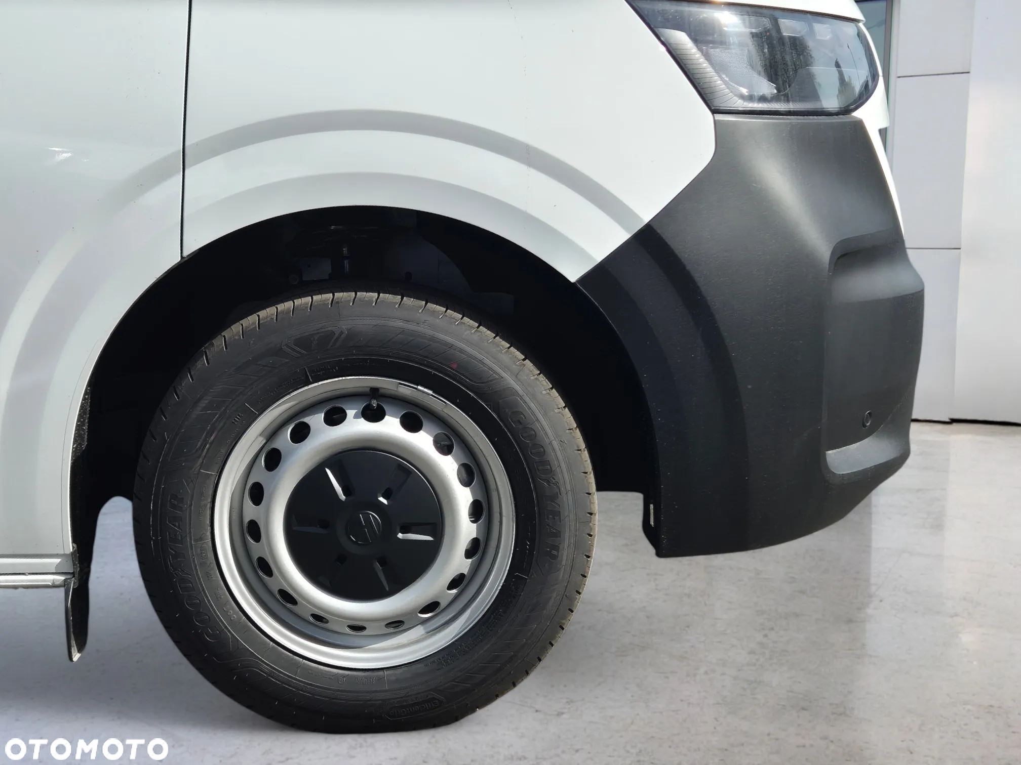 Volkswagen Transporter - 12