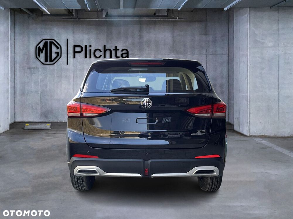 MG ZS Hybrid+ - 6