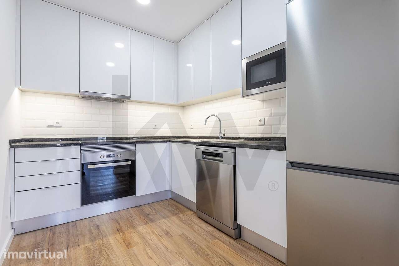 Apartamento T1 na Junqueira - Grande imagem: 3/22