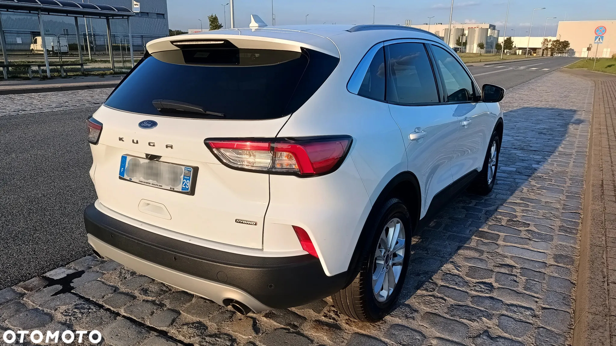 Ford Kuga 2.5 Duratec FHEV ST-LINE - 8