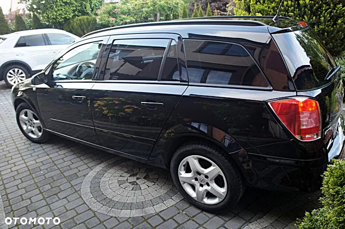 Opel Astra 1.4 Caravan Edition - 10
