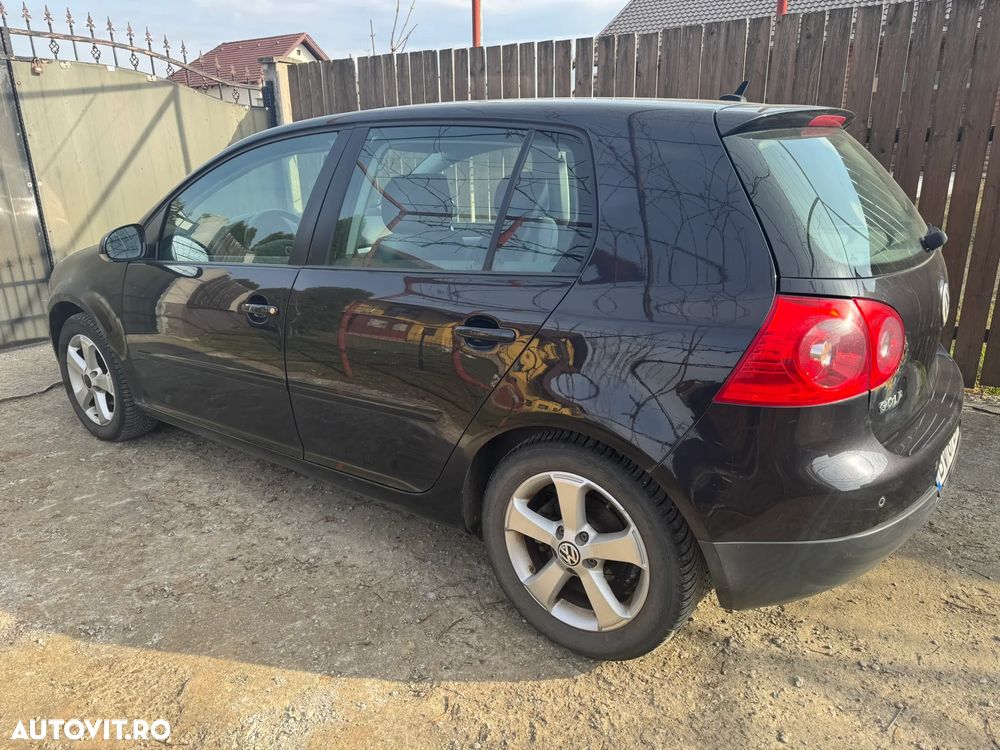 Volkswagen Golf 1.6 FSI Comfortline - 2