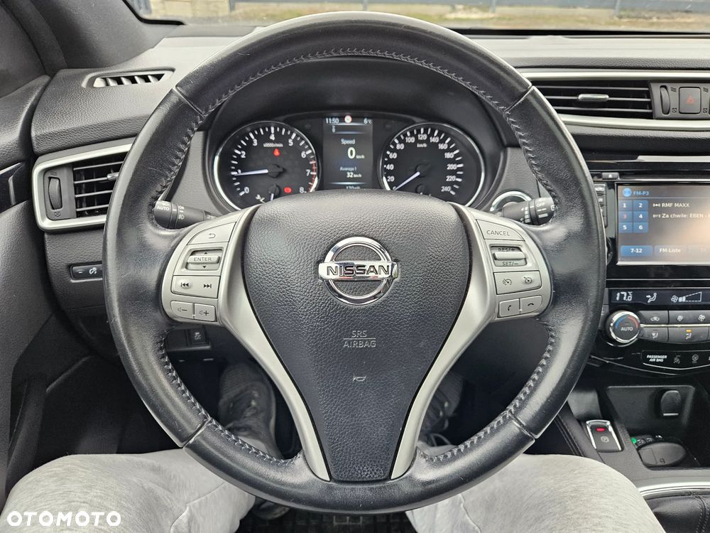 Nissan Qashqai 1.2 DIG-T N-Connecta - 17