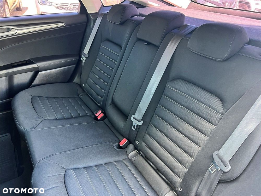 Ford Mondeo 1.5 EcoBoost Trend - 34