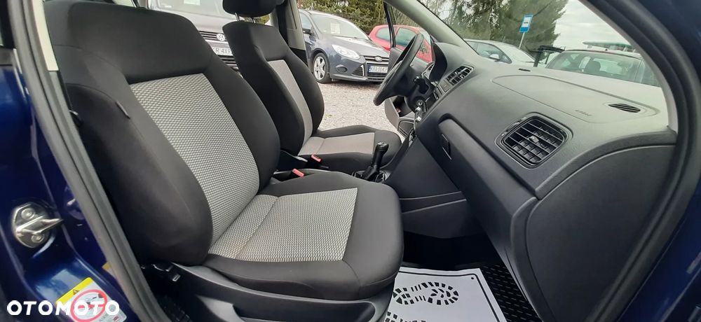 Volkswagen Polo - 31