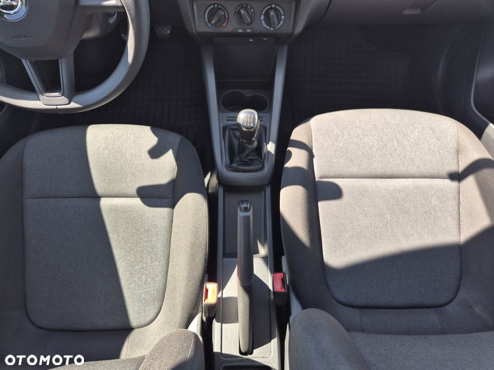 Skoda Fabia - 15