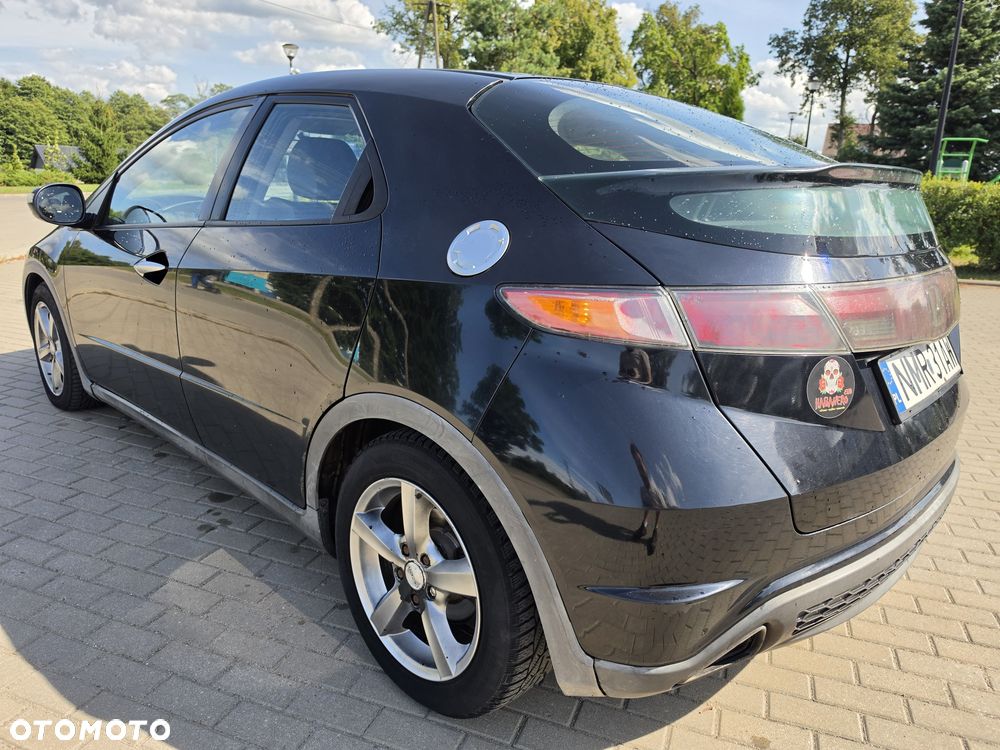 Honda Civic - 4