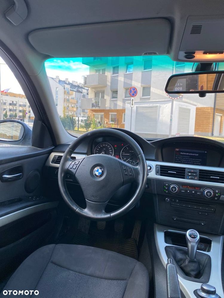 BMW Seria 3 320d DPF - 9