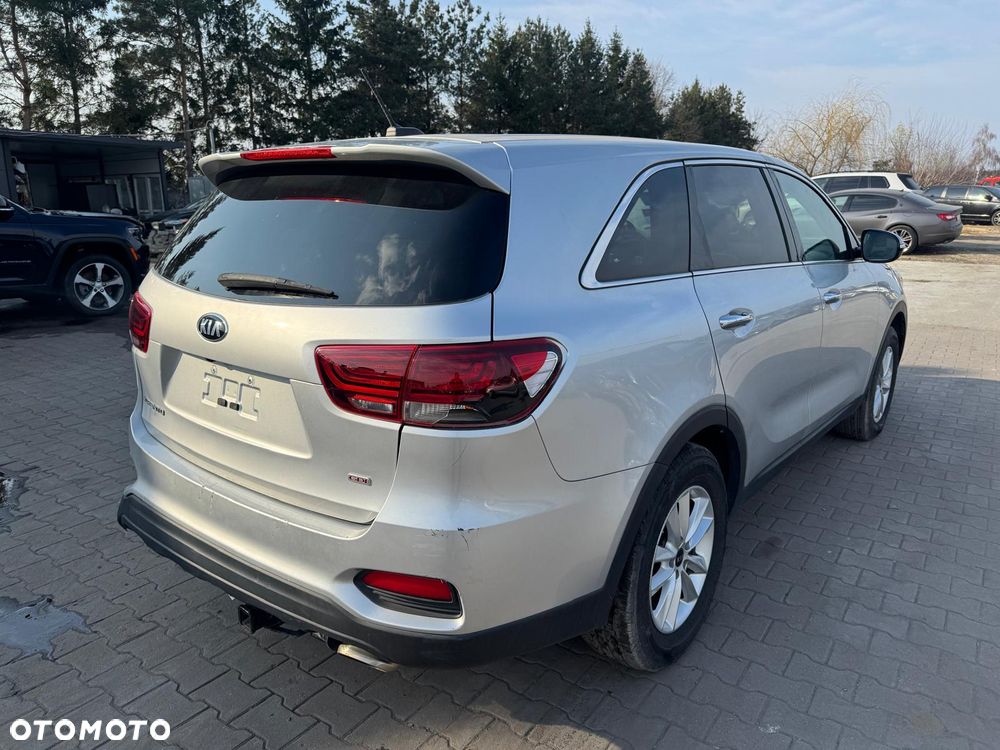 Kia Sorento 2.4 GDI 2WD Vision - 3