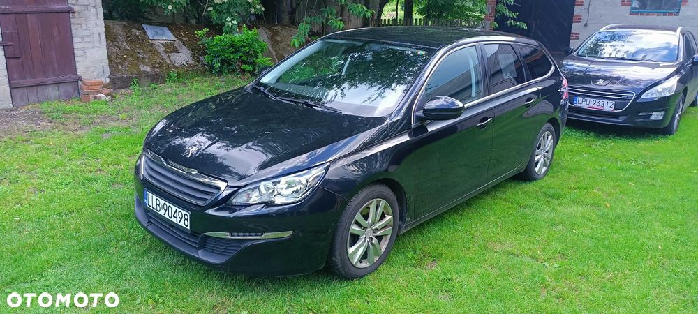Peugeot 308 - 1